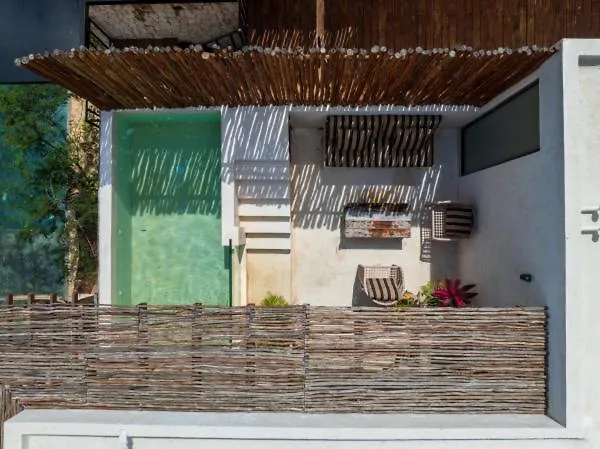 Chaya Rooftop Paradise 2 Bedroom تولوم